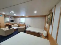 Navire frigorifique à vendre