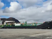 Pétrolier / chimiquier à vendre