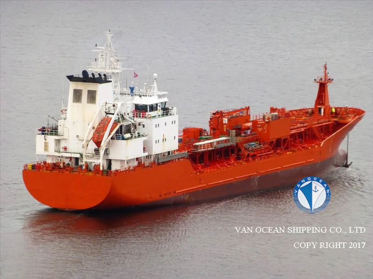 Pétrolier / chimiquier à vendre
