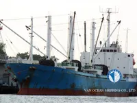 Navire frigorifique à vendre