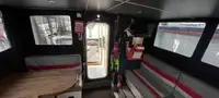 Bateau de transport d'équipage à vendre