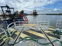 Navire porte-conteneurs à vendre