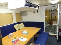 Bateau patrouilleur à vendre