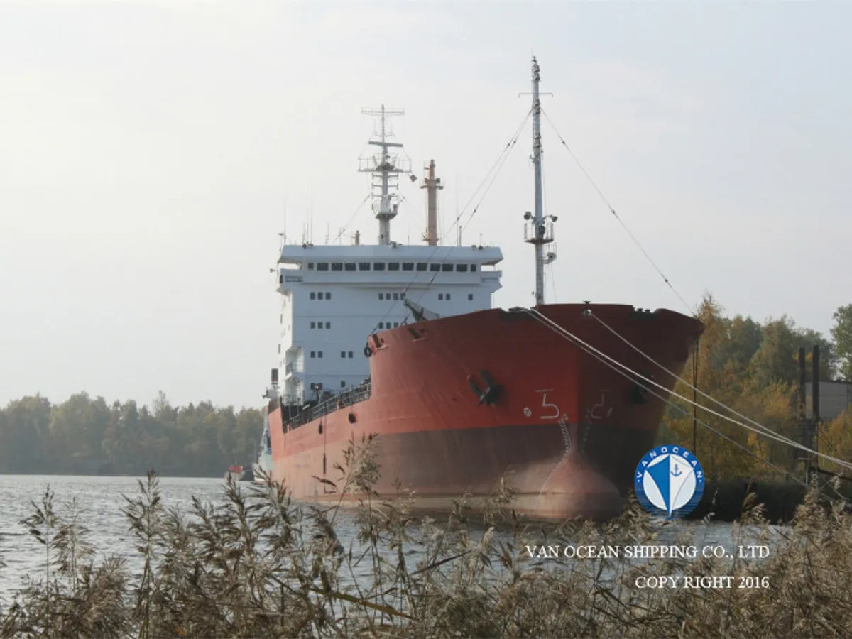 Pétrolier / chimiquier à vendre