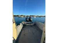 Bateaux de travail à vendre