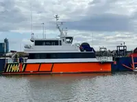 Navire porte-conteneurs à vendre