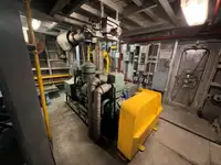 Bateau de transport d'équipage à vendre