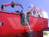 Navire d'arpentage à vendre