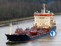 Pétrolier / chimiquier à vendre