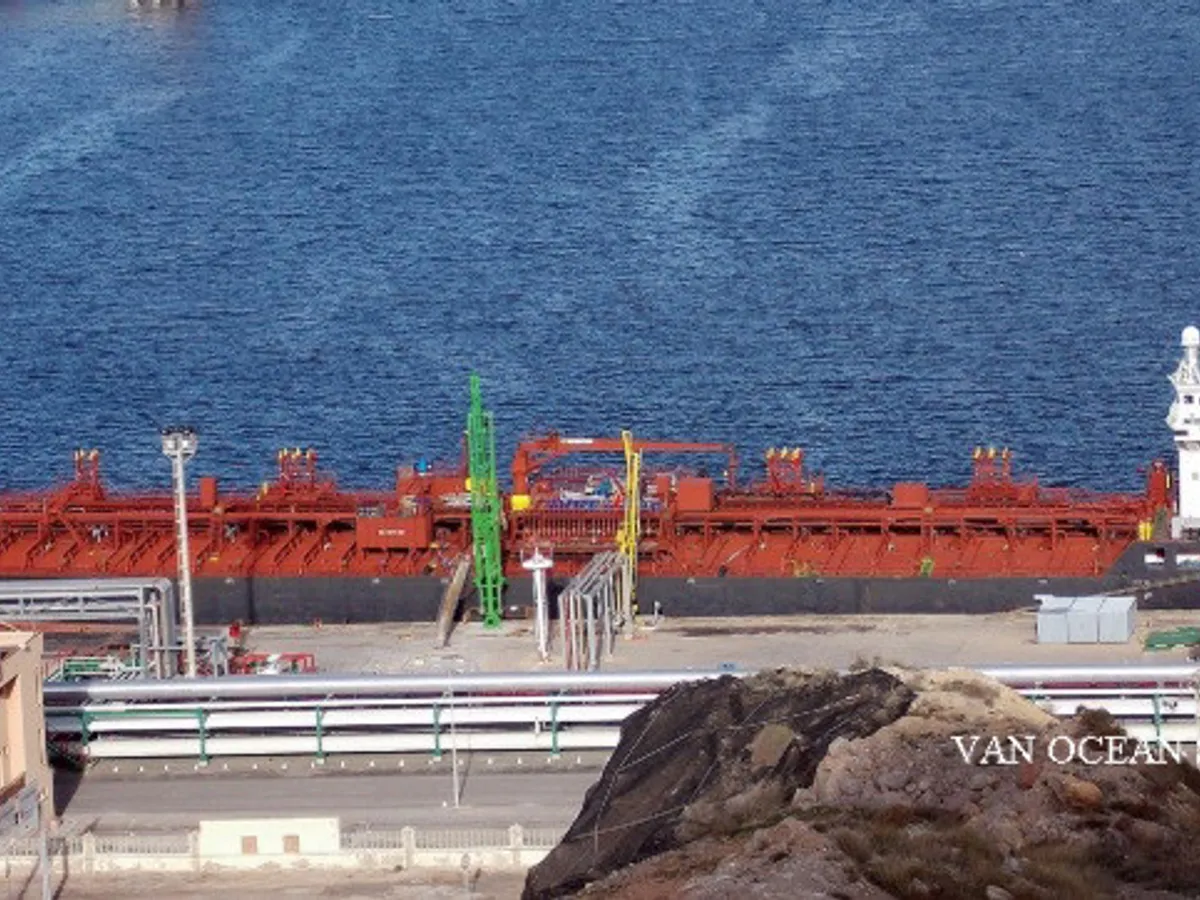 Pétrolier / chimiquier à vendre