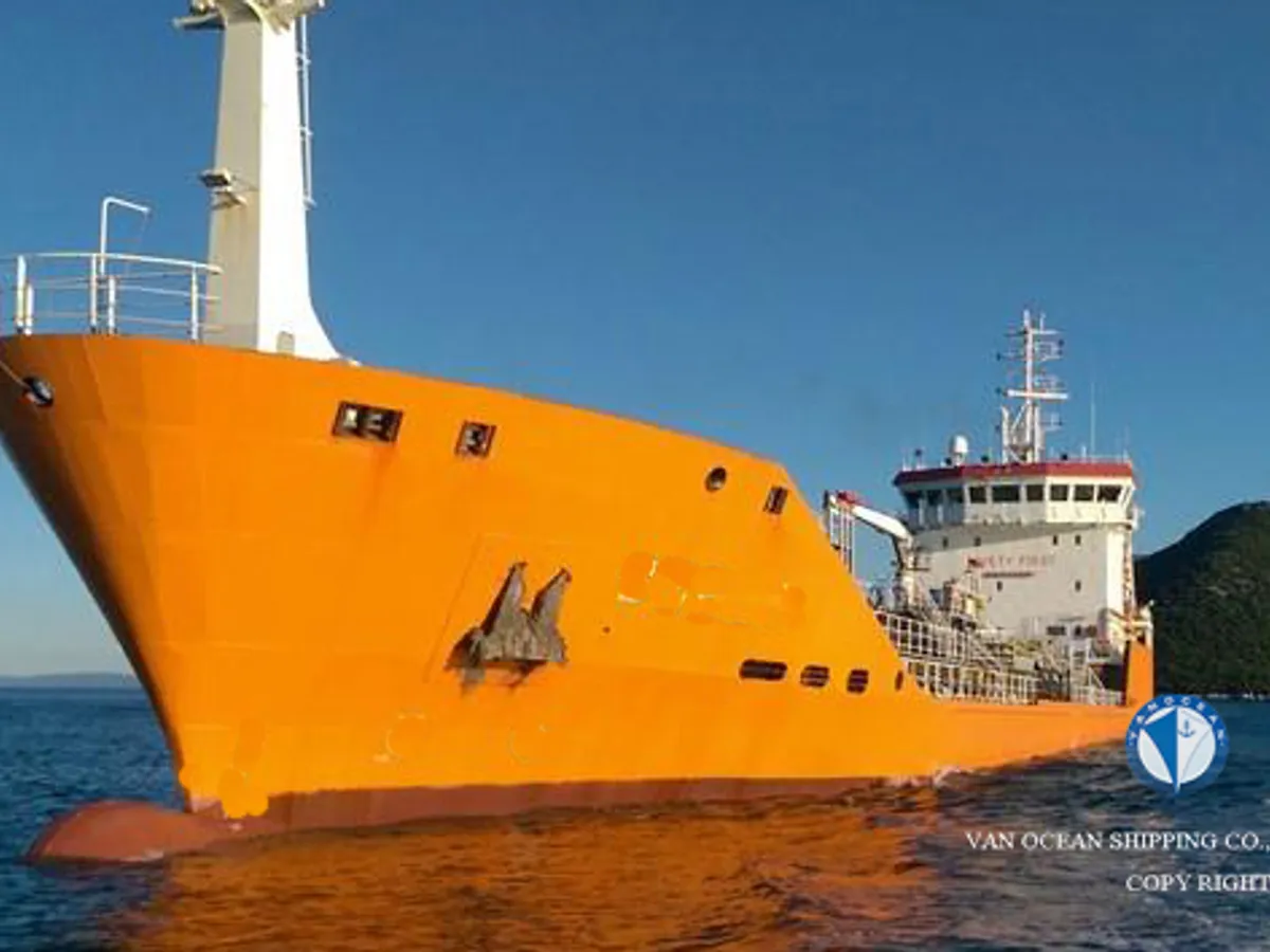 Pétrolier / chimiquier à vendre