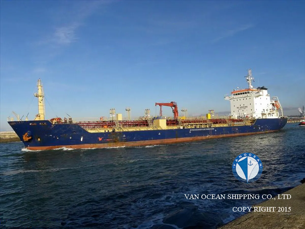 Pétrolier / chimiquier à vendre