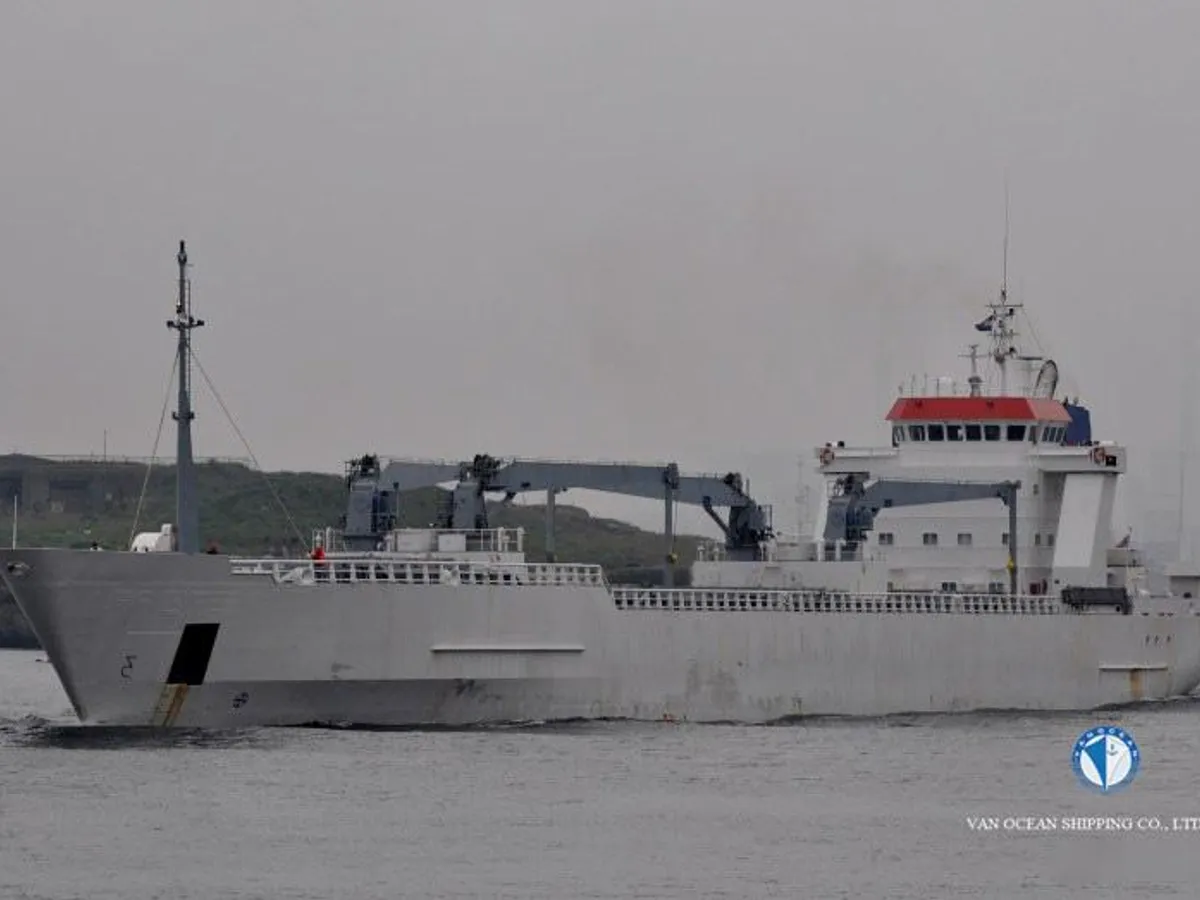 Navire frigorifique à vendre