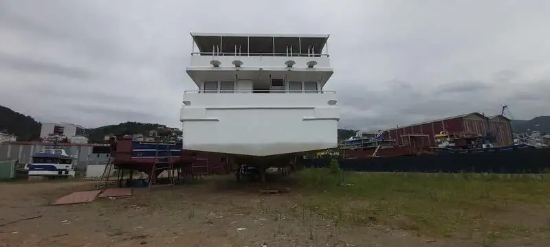Navire de croisière à vendre