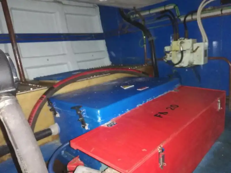 Bateau pilote à vendre