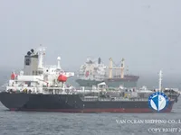 Pétrolier / chimiquier à vendre