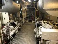 Bateaux de travail à vendre