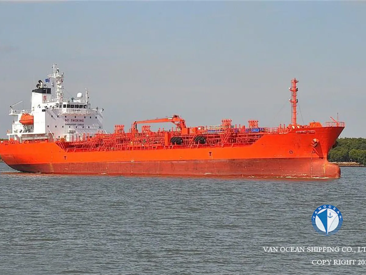Pétrolier / chimiquier à vendre