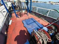 Navire de pêche à vendre