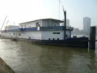 Barge à vendre