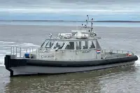 Bateau de transport d'équipage à vendre
