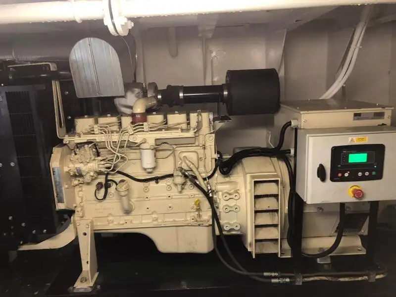 Navire frigorifique à vendre