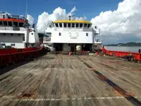 Navire de débarquement, citerne à vendre