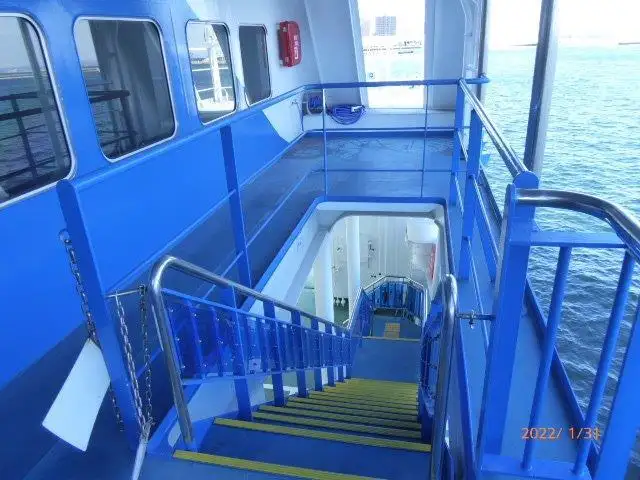 Navire-ferry à vendre