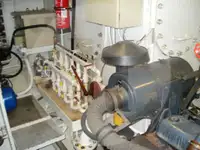 Chalutier à flottaison à vendre
