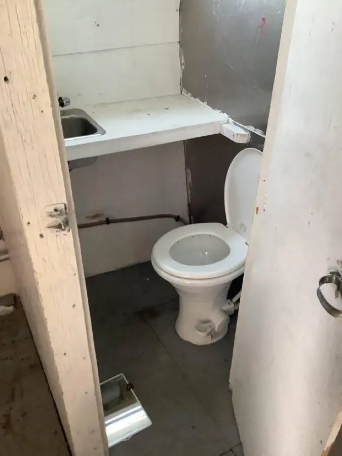 Bateaux de travail à vendre