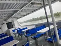 Navire-ferry à vendre