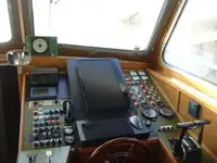 Bateau patrouilleur à vendre