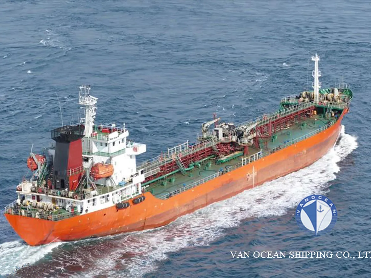 Pétrolier / chimiquier à vendre