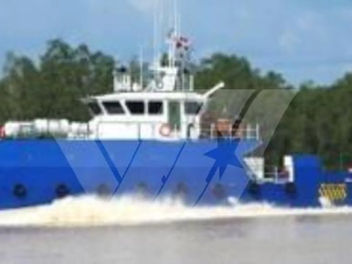 Bateau de transport d'équipage à vendre