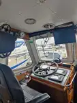 Navire d'arpentage à vendre