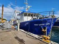 Chalutier à vendre