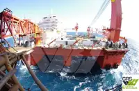 Navire grue à vendre