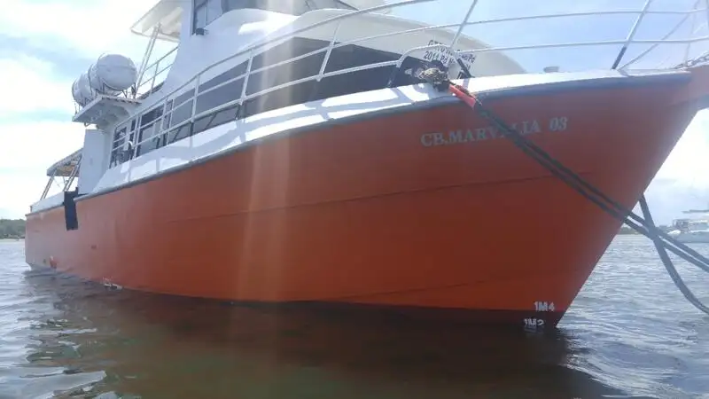 Bateau de transport d'équipage à vendre