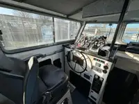 Bateau patrouilleur à vendre