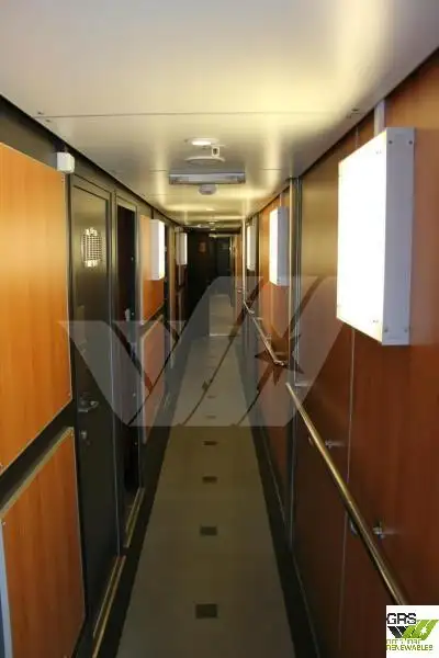 Navire d'arpentage à vendre