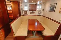 Bateau patrouilleur à vendre