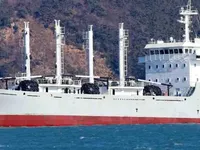 Navire frigorifique à vendre