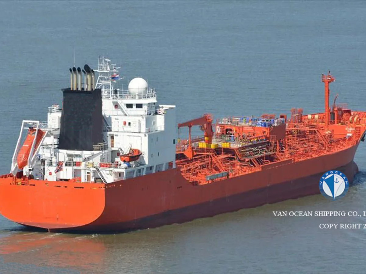 Pétrolier / chimiquier à vendre