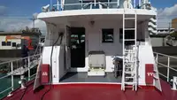 Bateau patrouilleur à vendre