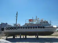 Bateau de transport d'équipage à vendre