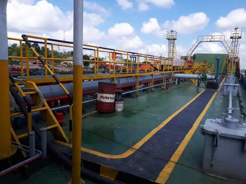 Pétrolier / chimiquier à vendre