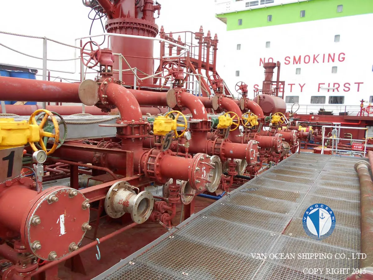 Pétrolier / chimiquier à vendre
