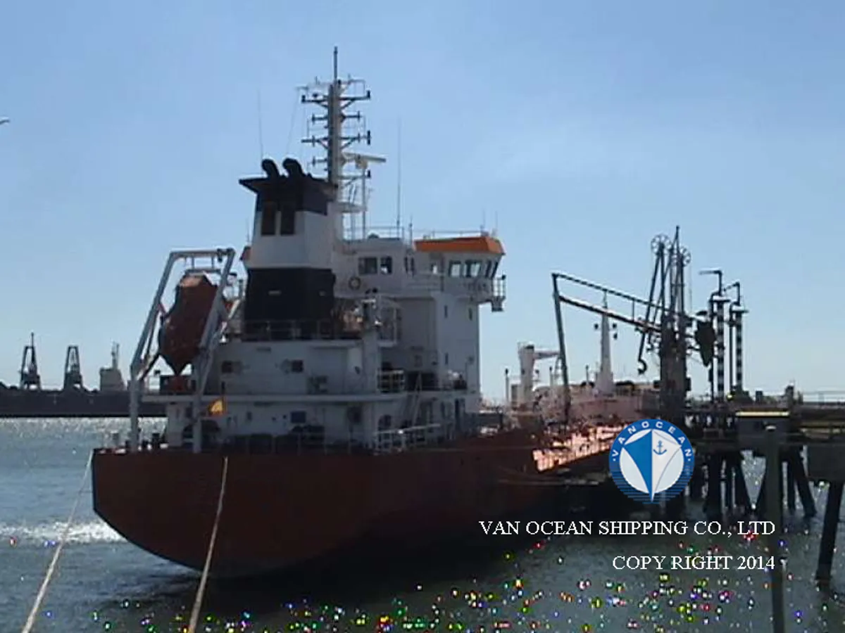 Pétrolier / chimiquier à vendre