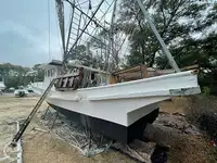 Chalutier à vendre