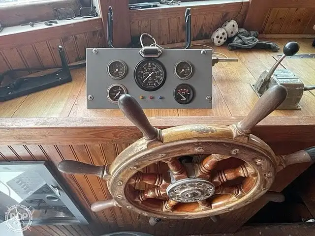 Chalutier à vendre